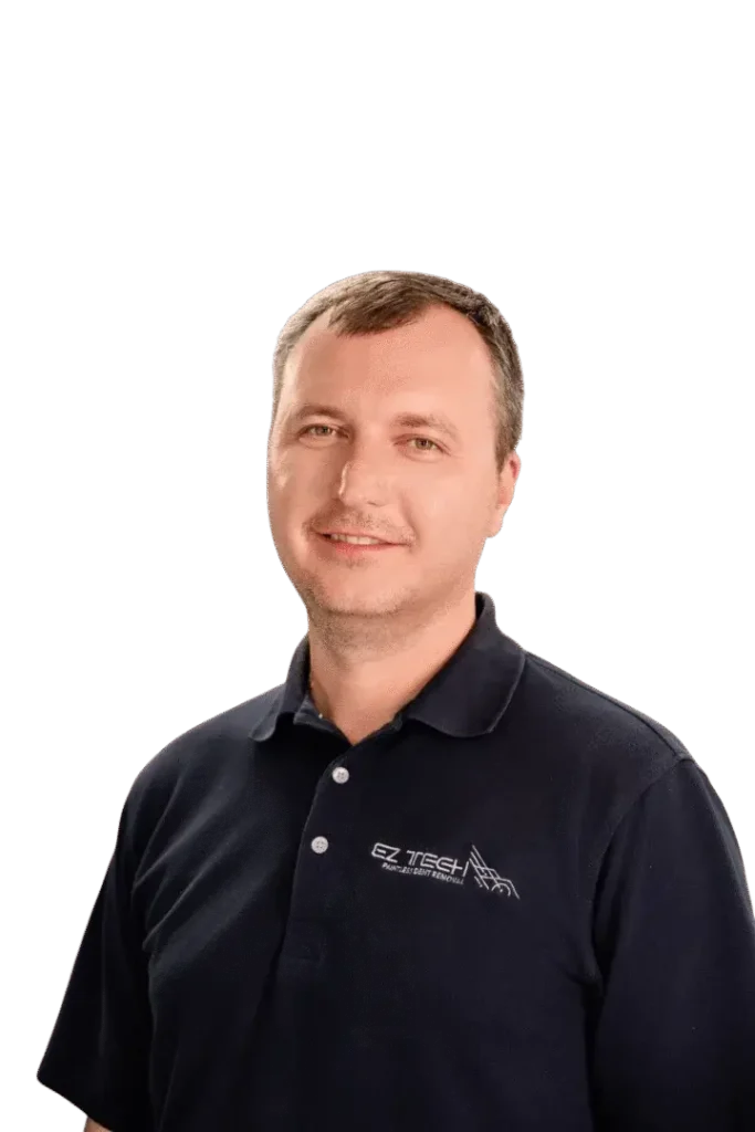 Man in black polo shirt Andrei Slutu